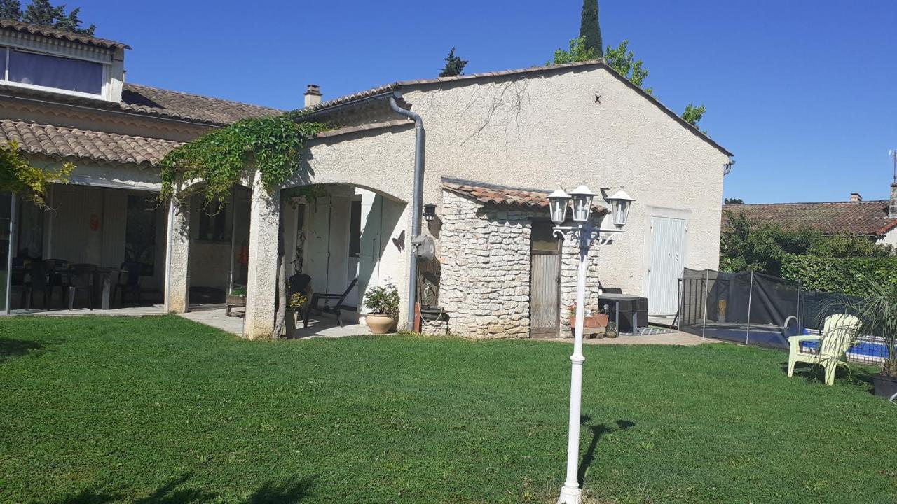 Chambres D'Hotes & Jacuzzi - A L'Ombre Des Amandiers Saint-Martin-dʼArdèche Bagian luar foto